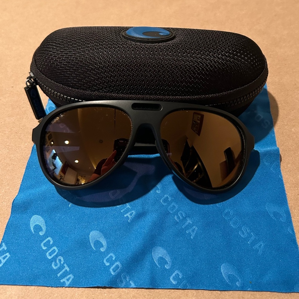Costa Del Mar - Grand Catalina - matte black with mirror bronze.